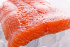 14854salmon_on_ice